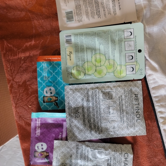 Facial masks - Picture 2 of 4